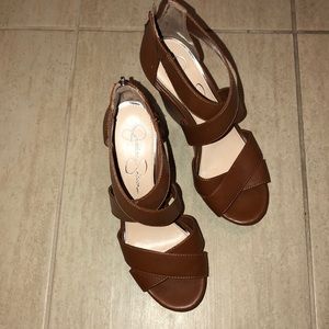 Brown Wedge